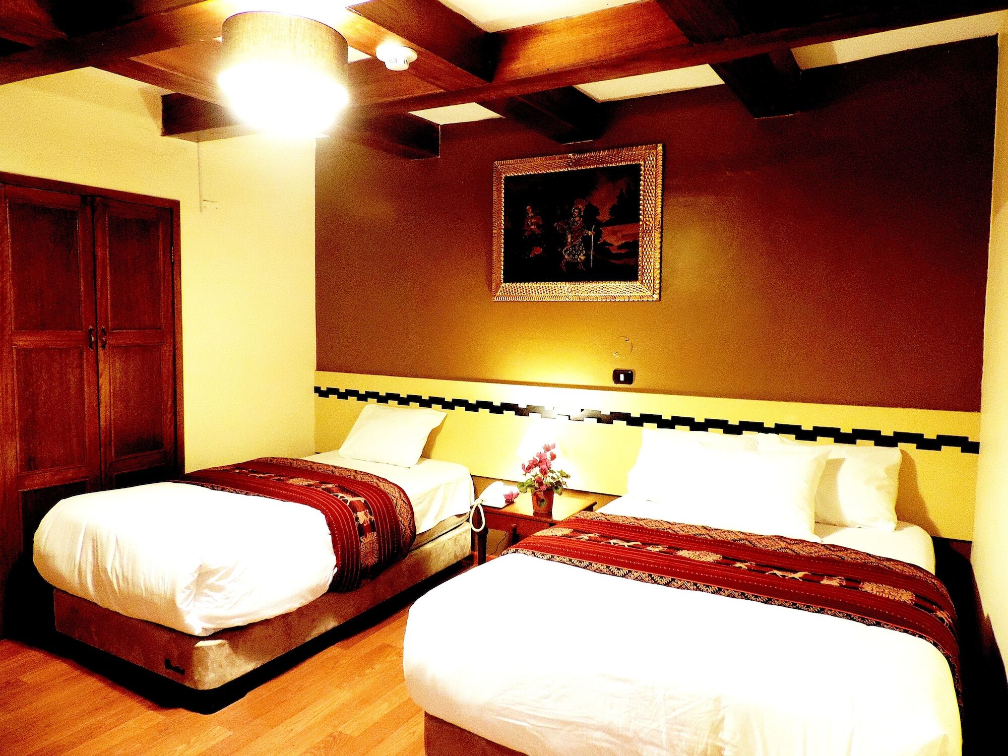Kintu Classic Hotel 3*